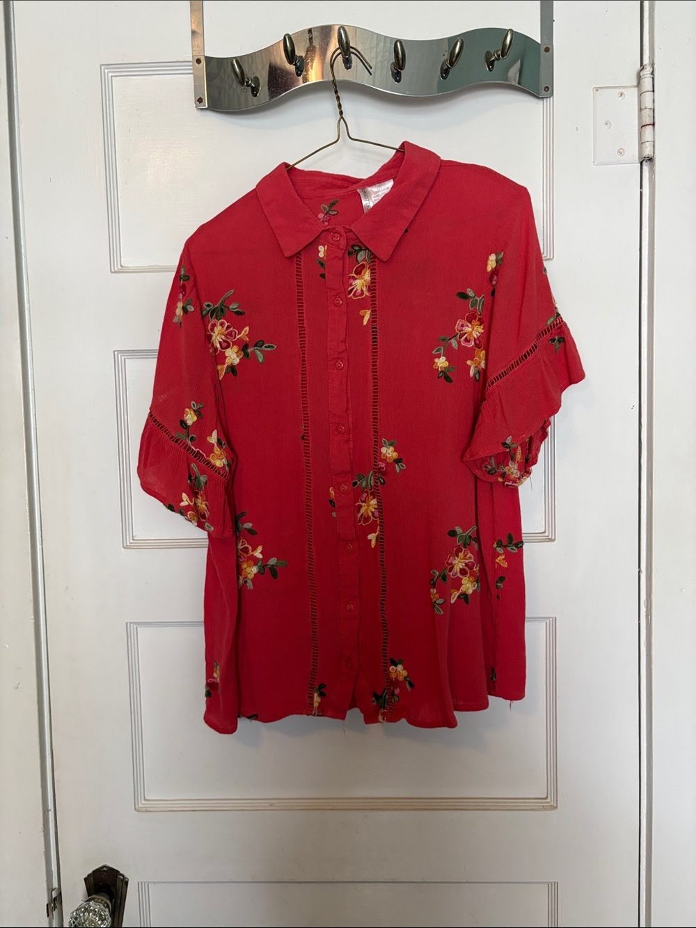 Forgotten Grace Embroidered Floral Button-Up Women's Top Size XL
